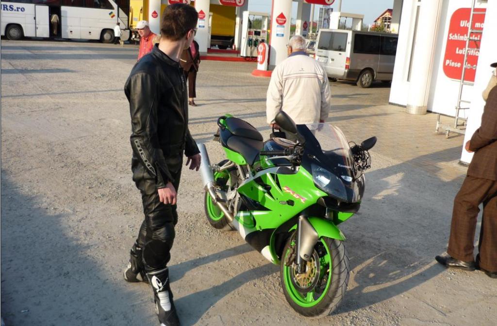 РњРѕС‚Рѕ РїРёР»РѕС‚ zx6r